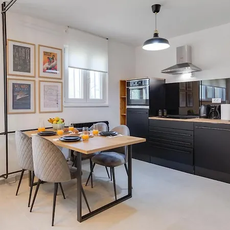Artandco Apartmán